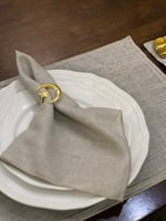 منديل بتصميم فريد وانيق