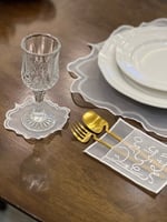 قاعدة اكواب انيقة