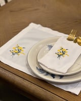 طقم كتان اوف وايت 12 قطعة من حامل الملاعق ومفرش ال...