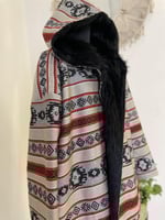 جاكيت مبطن بالفرو