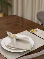 12 منديل بتصميم فريد وانيق