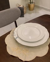 مفرش لينن خيش بيج بتطريز انيق وفريد