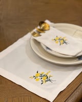 طقم كتان اوف وايت 12 قطعة من حامل الملاعق ومفرش ال...