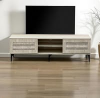 طاولة تلفاز بلازما خشب ماليزي مودرن بعدة الوان مقا...