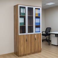 خزانة مكتبية خشبية بأبواب زجاجية ومعدنية – بني