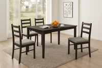 طاولة طعام عصرية 4 مقاعد – تصميم خشبي أنيق لون بني...