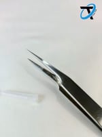 ملقط خيط للمكائن