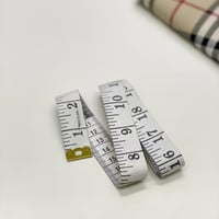 متر قياس - أبيض