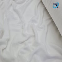 بطانية ابيض