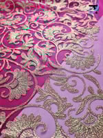 تل مطرز / ورود ناعمة