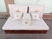 متر تطريز نجدي + الخشب