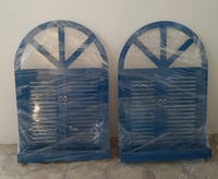 شباك ريفي يوناني ازرق