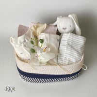 هدية مواليد مُناسبة للجنسين