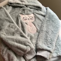 بلوفر فرو ناعم ومبطن رقم c6