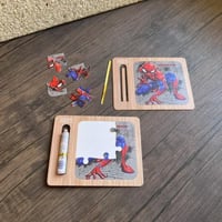 كرت فلوس مع لعبة تركيب شكل رقم ٢