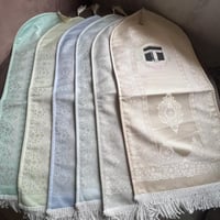 سجادة اطفال (صغيرة )صورة كعبة وشكل محراب (مجموعة أ...