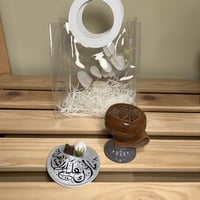 نقصة رمضان -شنطة بيد جلد لون ابيض رقم المنتج f37