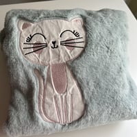 بلوفر فرو ناعم ومبطن رقم c6