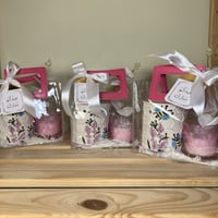 نقصة العيد (شمعة معطرة وفواحة )