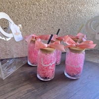 اكواب قهوة مع المصاص مع امكانية اضافة الاسم