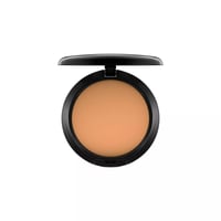 بودرة وجه ستوديو فيكس من ماك NW