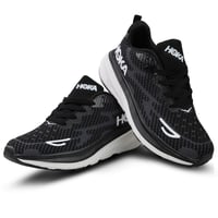 هوكا اسود أبيض