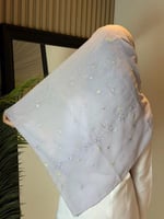 طرحة تطريز مورد كامل