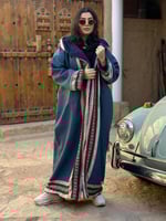 فروات نسائية باطراف السدو التراثي الفاخر