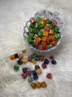 تشكيلة من 25 حبة مستكة معطرة من جميع الروائح