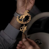 تعليقة سيارة شكل حصان بالاسم