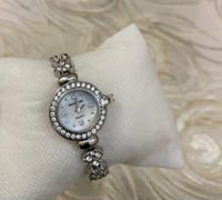 ساعة نساء مميزة