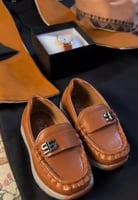 طقم اطفال بني