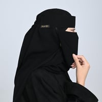 نقاب مقوي قصير مطاط قصير