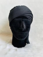 عمة شبابية سادة