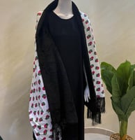 شال روز ابيض