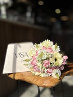 مسكة مذهلة (صناعي)