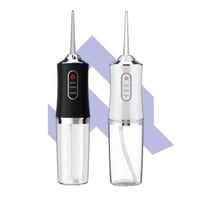 خيط الاسنان المائي