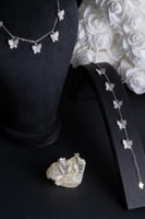 طقم فضة عيار S925 (فراشات شوكر بفصوص زيركون)