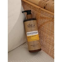 بلسم للشعر من شيا ميركلز بخلاصة العسل، زيت اللوز و...