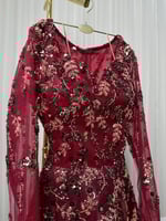 فستان سهره طويل باكمام مطرز