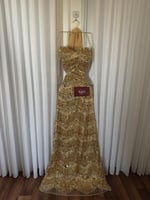 فستان سهره ذهبي