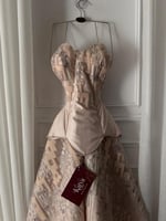 فستان سهره ملكه