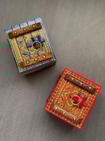 صندوق طراز الأبواب النجدية ميني