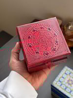 صندوق العجيز قديم بلونين