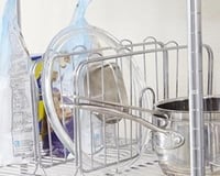 فاصل وسطي لرفوف الشبك الكروم