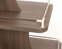 طاولة عرض خشبية مستطيلة شكل مدرج