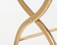 حامل شنط فندقي ذهبي