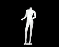 مانيكان نسائي بلاستيك بدون راس