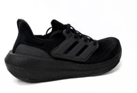 الترابوست Adidas Ultraboost jet black