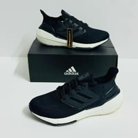 الترابوست Adidas Ultraboost black&white